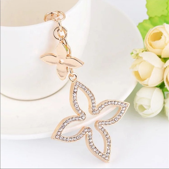 Clover Bag Charm, perfect with Louis Vuitton bags - Picture 2 of 15